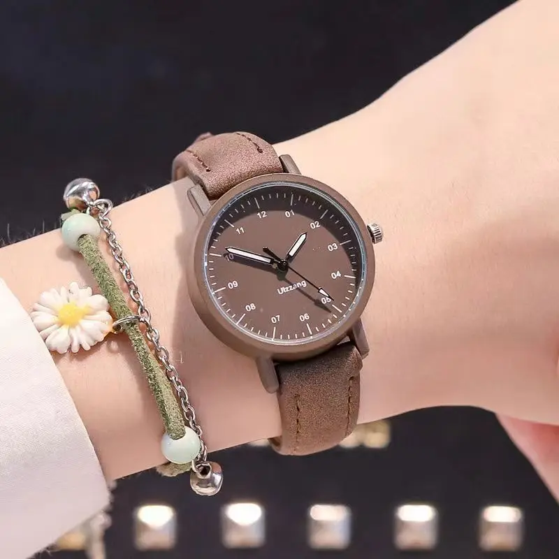 

2024 Men Watches Luxury Chronograph Multifunctional Quartz Watch Couple Style Women Men Wrist Watch A13