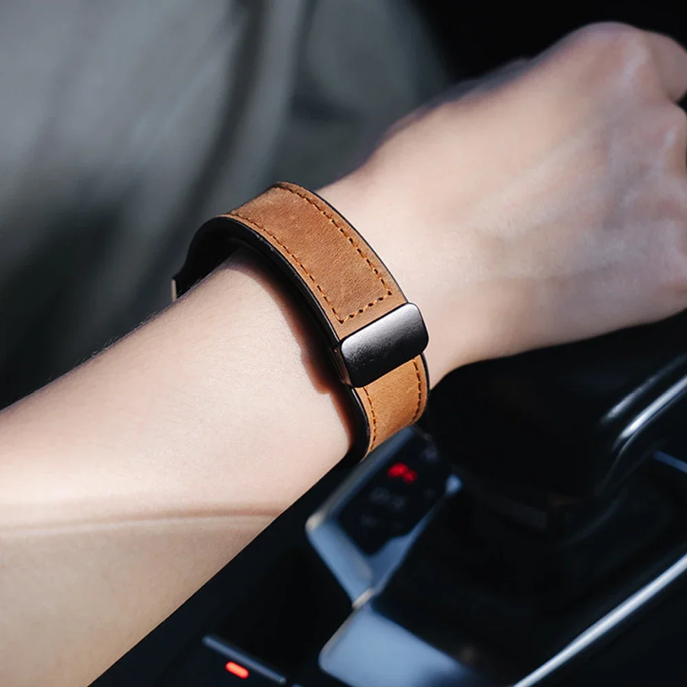 Magnetic Dual-Material Strap: Premium Silicone & Leather Wristband Bracelet
