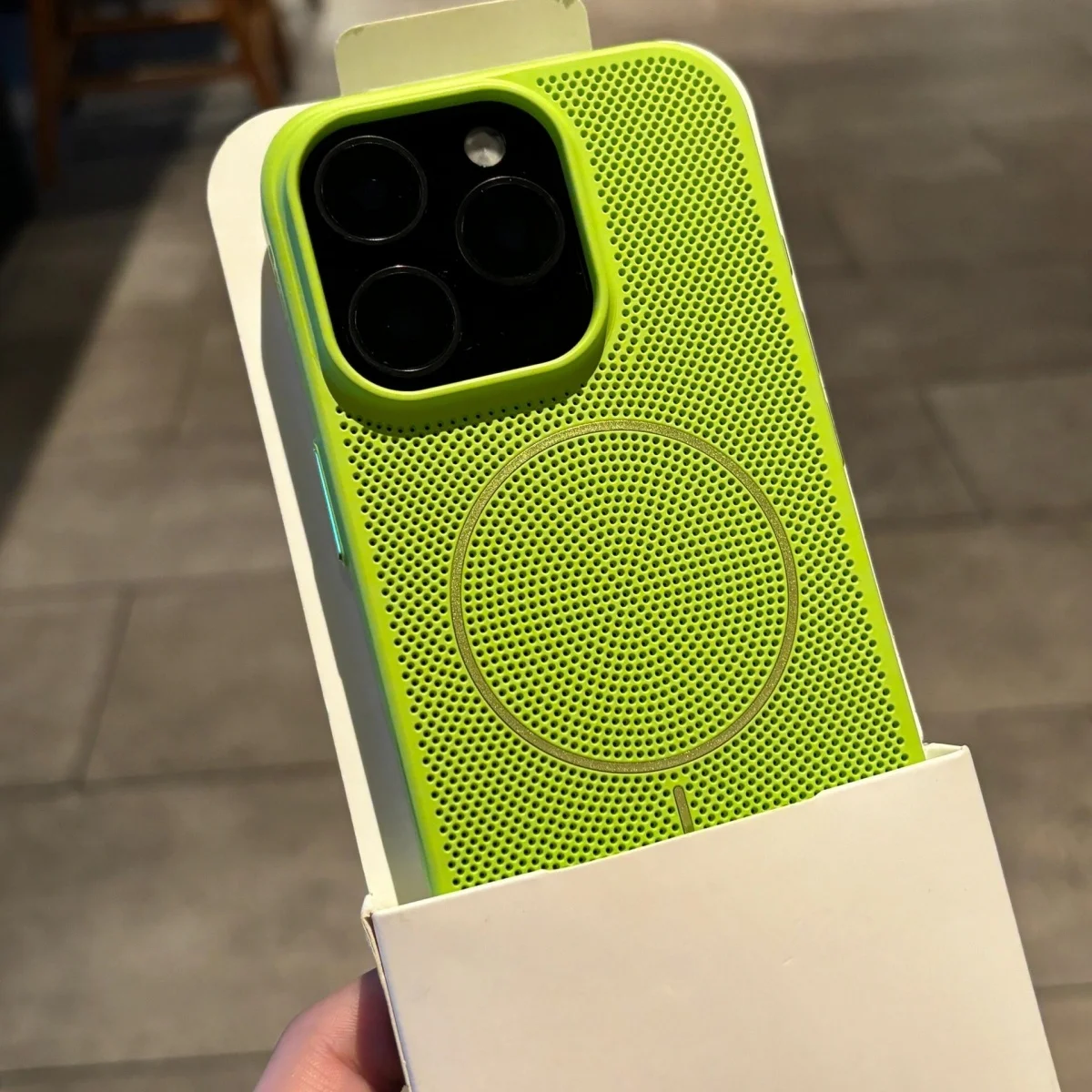 Advanced Heat-Dissipation Magnetic Phone Case with Wireless Charging Cover