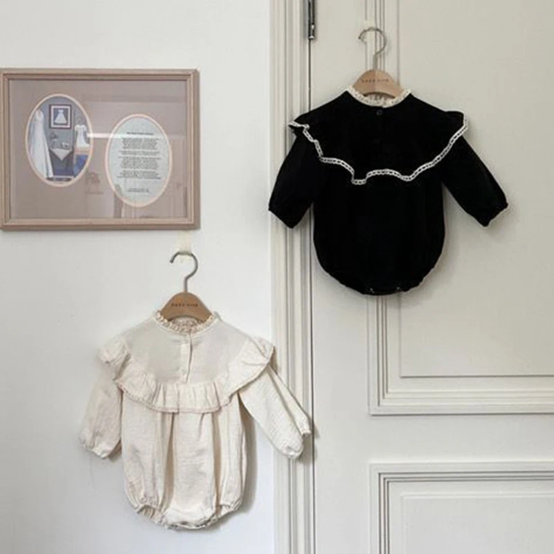 

2024 New Spring Toddler Baby Lace Rompers Classic Black Vintage Princess Ruffle Bodysuit Newborn Infant Clothes Overalls