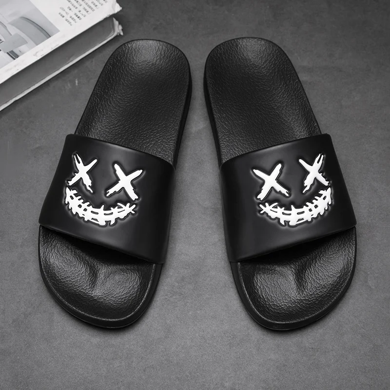 Doux maison homme pantoufles Couple été intérieur antidérapant salle de bain pantoufles sandales hôtel couleur hommes tongs chaussures plates Size39-46