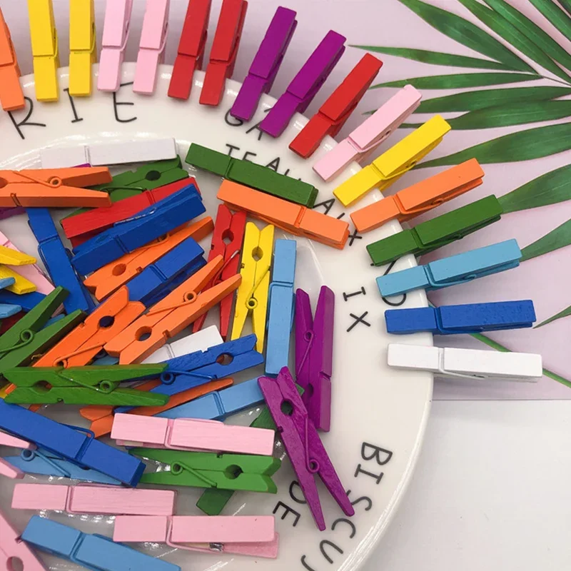 Clothes Pegs Photo Clips 100PCs Small Size Mini Wooden Clips 25mm Colorful Photo Clips for Sheets