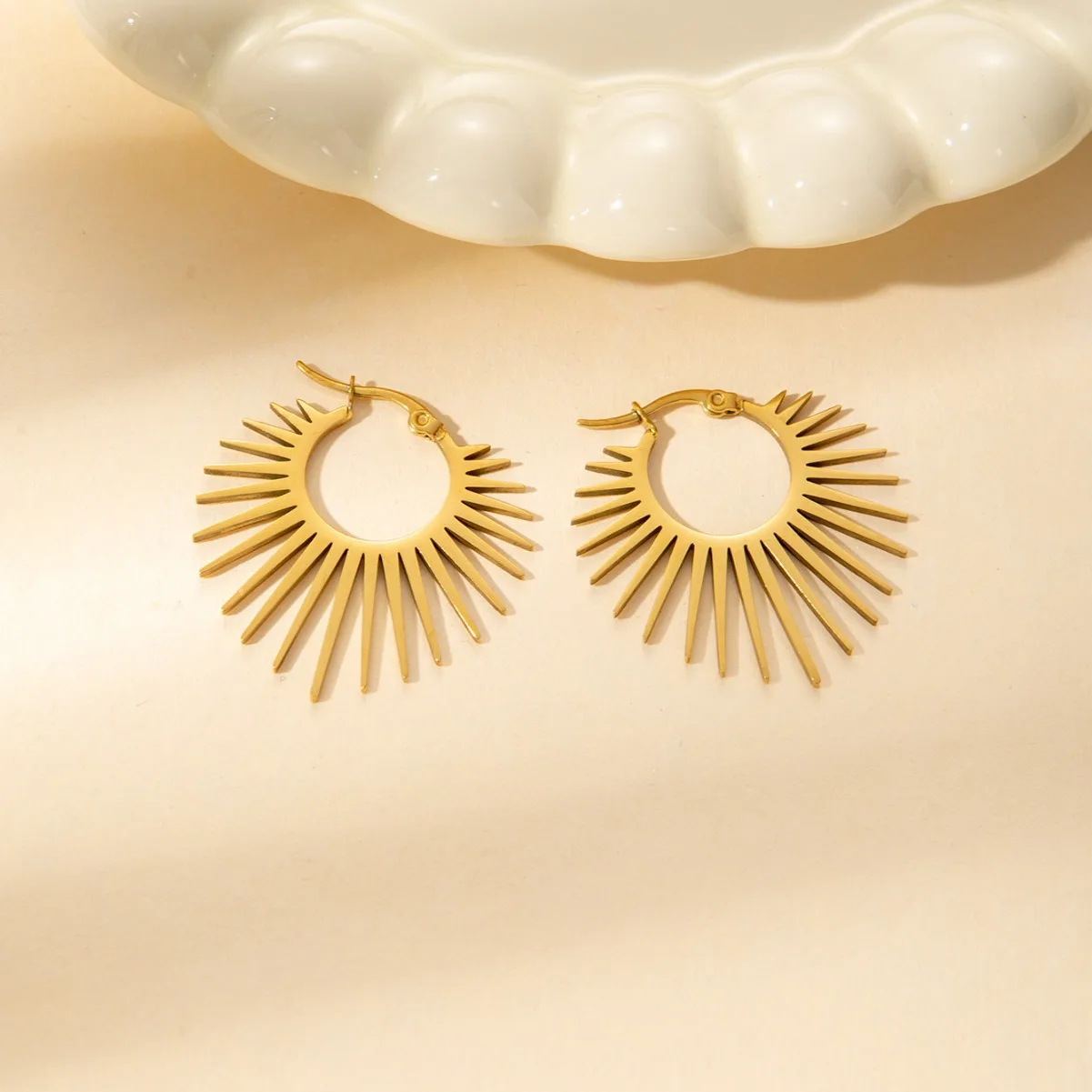 Stainless Steel Jewelry Geometric Earrings For Women Best Half Circle Spiked Femme Charm Earrings Party Best Wedding Gifts 1