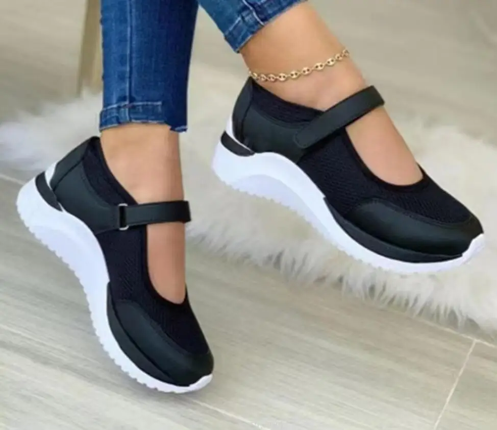 New mesh neakers Women Light Mesh Platform Hollow Out Sandals Shoes Feminino Breathable Sports Shoes Women Flats Large siz