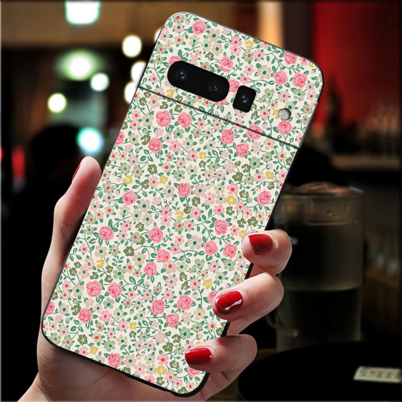 Charming Floral Design Phone Case