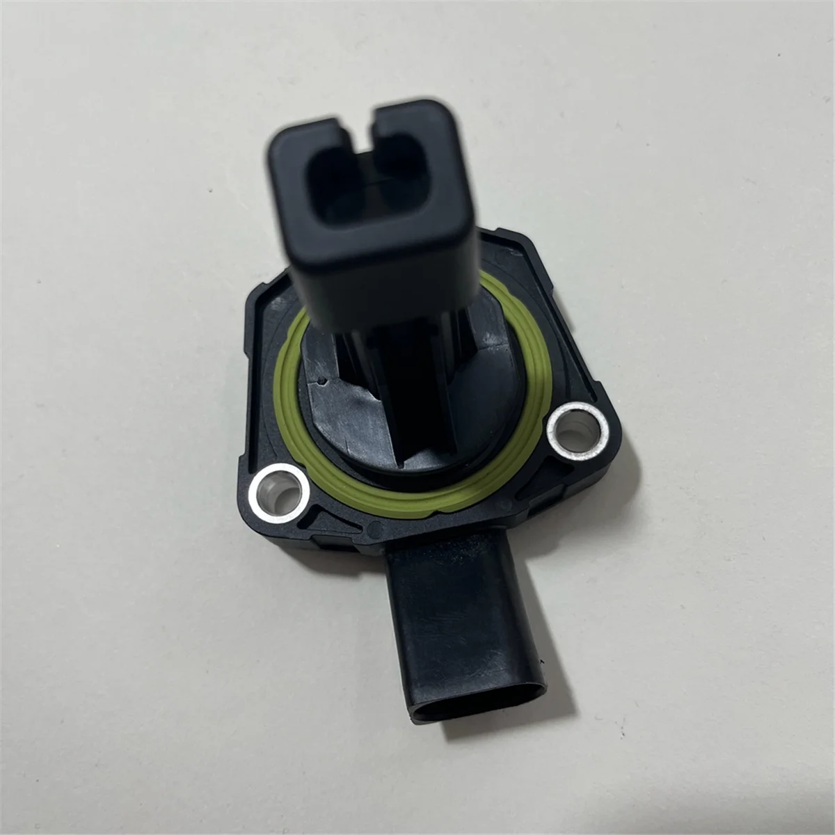 Engine Oil Level Sensor for Audi A1 A3 A4 Skoda Fab Oct Seat Volkswagen 03C907660G 03C 907 660 D 03C 907 660 T 6PR009629
