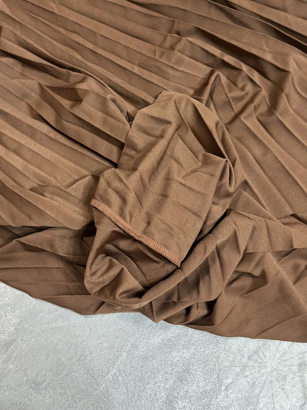 Pregnant Women Skirt Autumn Winter Korean Fashion Irregular Pleated Maternity Skirts Elastic Waist Belly Loose Clothes for Pregnant Women Pregnancy