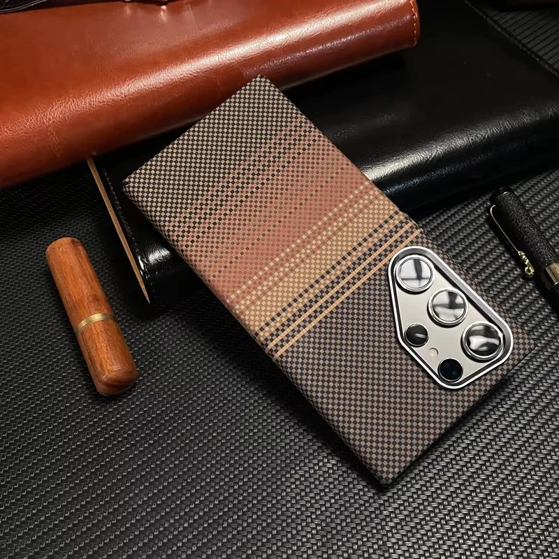 Carbon Fiber Texture MagSafe Phone Case - Magnetic Wireless Charging, Shockproof PC Cover