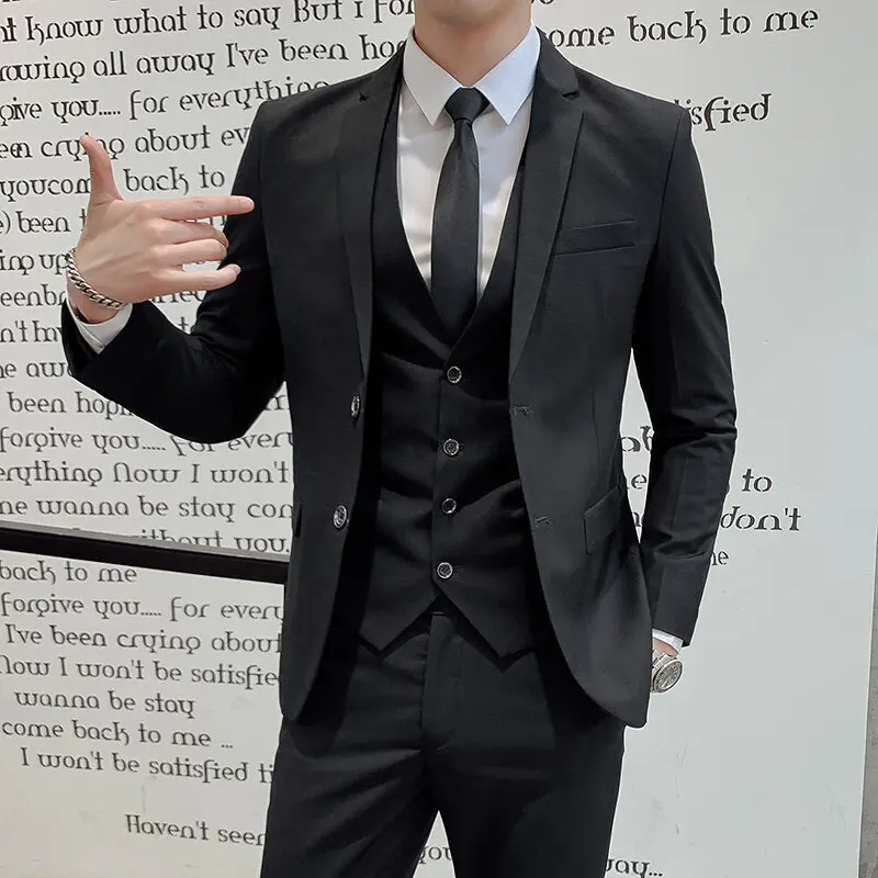 Costume de couleur unie pour homme