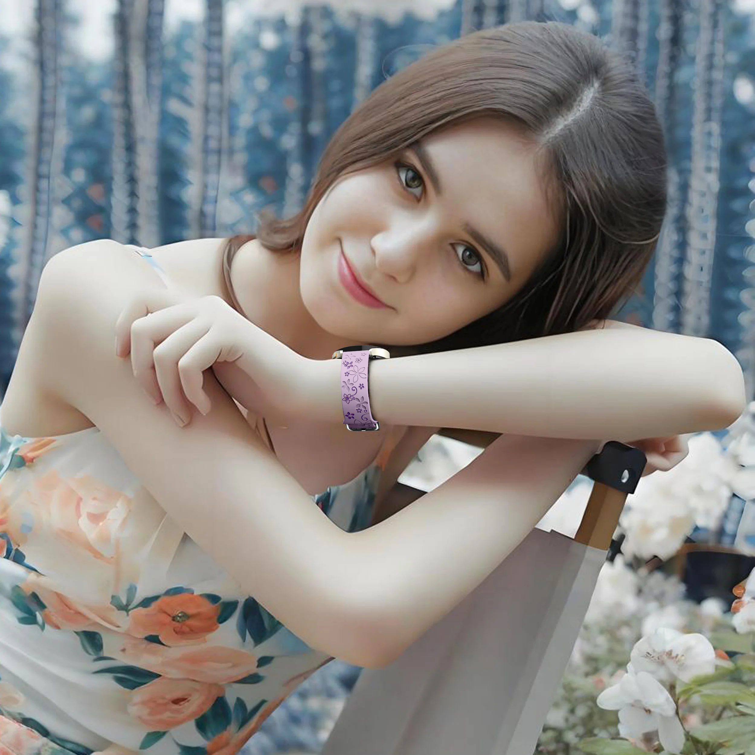 Engraved Flower Silicone Wristband - 22mm