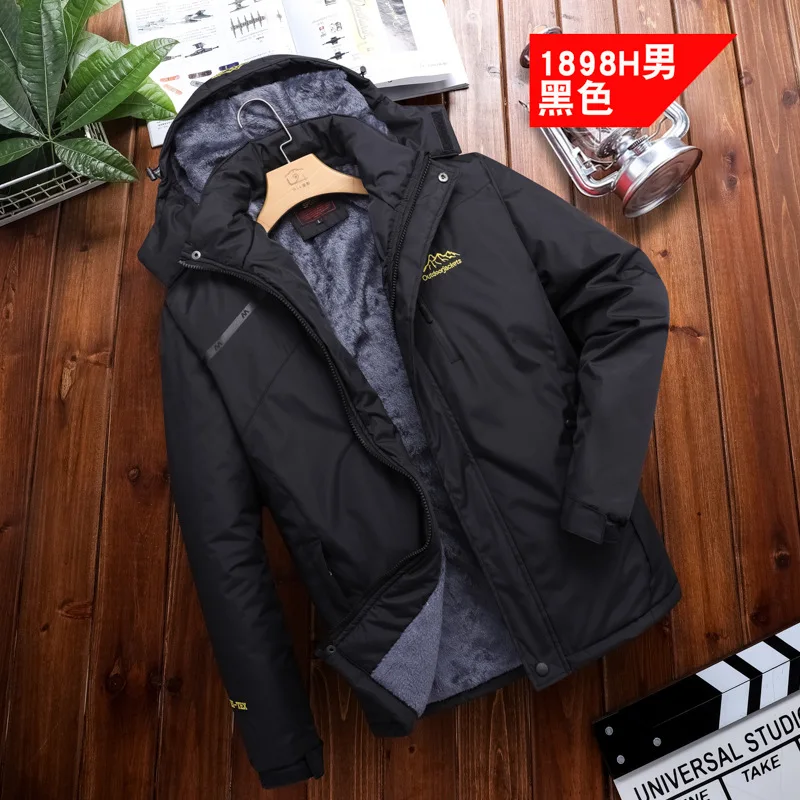 Ski Clothing Hardshell Outdoor Large Size Plus Pile Thick Mountaineering Clothing For Women And Men Couples Warm Ski Jacket