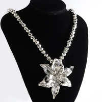 Girlgo Zaa 2024 alliage fleur CCB collier de perles exagéré élégant Banquet mariage bijoux pour femmes 5