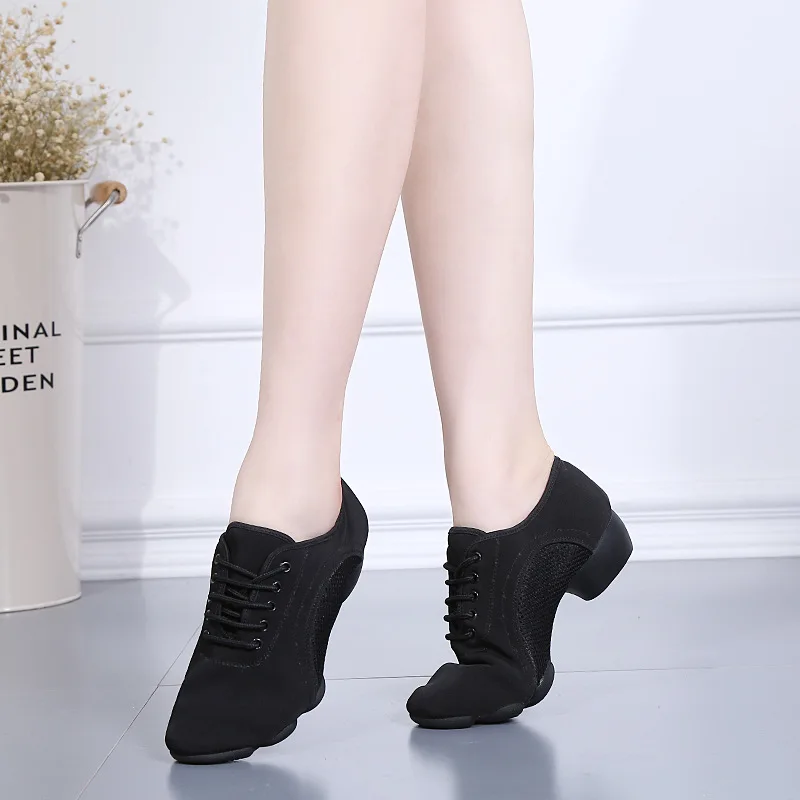 Durable Skidproof Ballroom Dancing Dance Sneakers For Men Women Sport Lightweight Students Girls Boys Training Jazz Street Shoes dance shoes