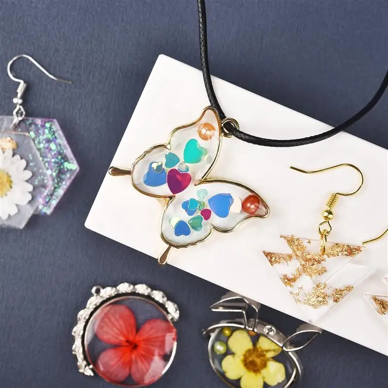 Slide image aece930cf9574990ac729ede0abb9cd4