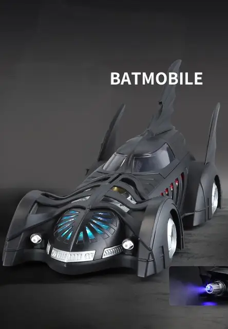 1/18 バットモービル　1995 バットマン　合金車　ミニカー 1/18 バットモービル 1995 バットマン 合金車 ミニカー