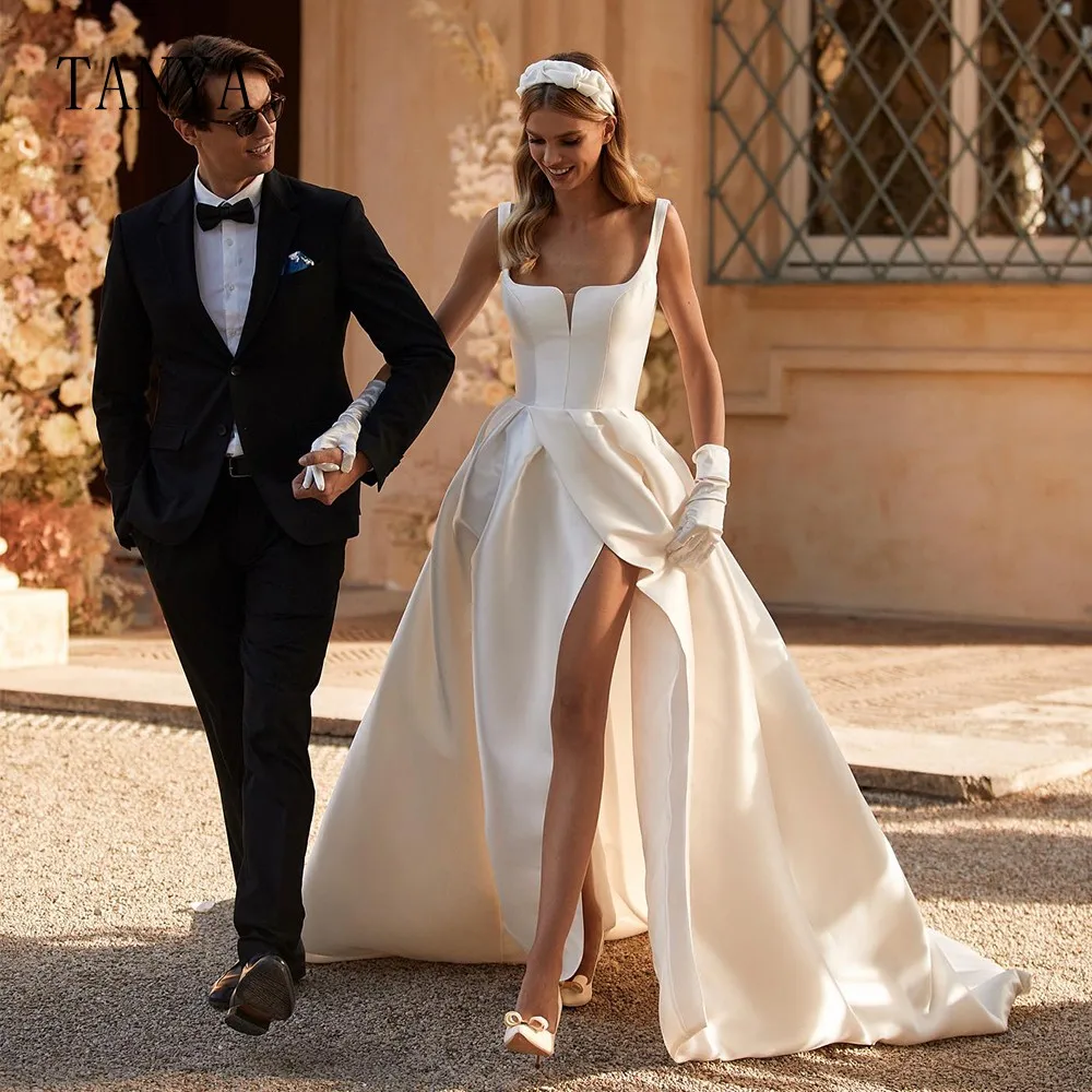 

Elegant Satin Wedding Dress For Women A Line Sleeveless High Split Sweep Train Simple Square Collar Bridal Gown Chic G4887
