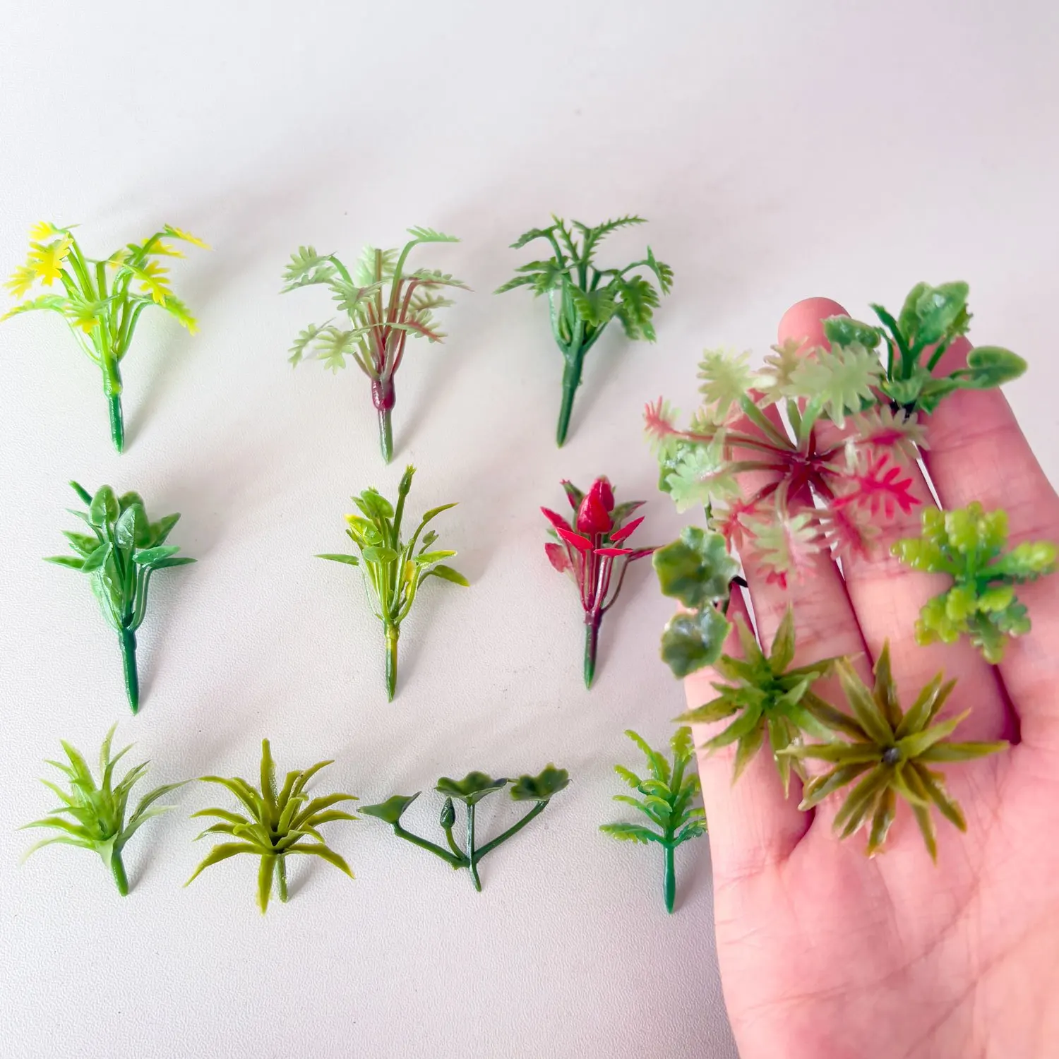 50-Piece Set of Mixed Color Miniature Rainforest Diorama Plants