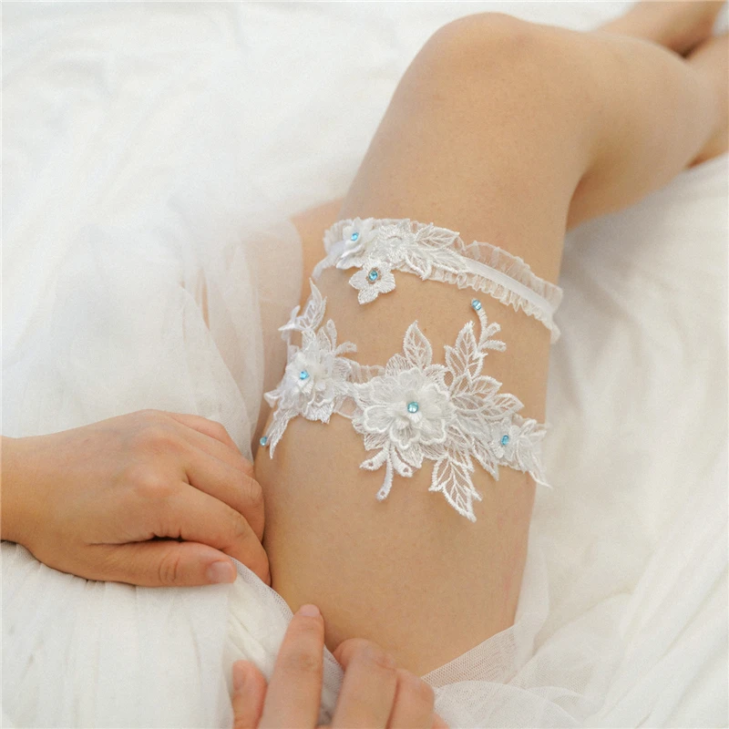 2Pcs Heart Lace Thigh Garter Belt Set - Adjustable Elastic For Weddings, Parties, Cosplay Party Costume Accessory 2Pcs Heart Lace Thigh Garter Belt Set - Adjustable Elastic For Weddings, Parties, Cosplay Party Costume Accessory