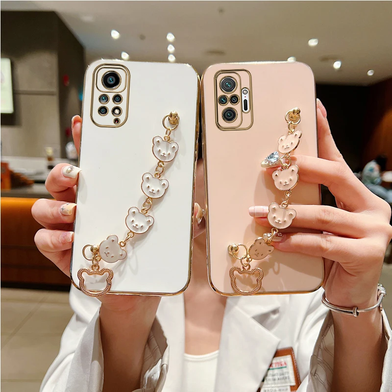 Coque de téléphone plaquée avec support de Bracelet ours, étui avec chaîne de poignet pour Xiaomi Note 11 8 12 10 Pro Max 8T 11s 7 Redmi 9 9A 9T 9C_voghion.com