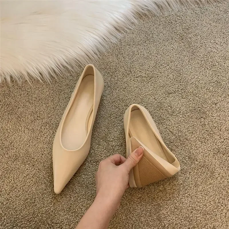 Office Shallow Pointed Toe Beige Fashion Leather Casual Shoes For