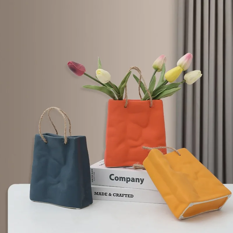 

Nordic Creative Shopping Basket Ceramic Vase Decorative Vases Bag Decoration Dried Flower Arrangement Vase Table Decoration