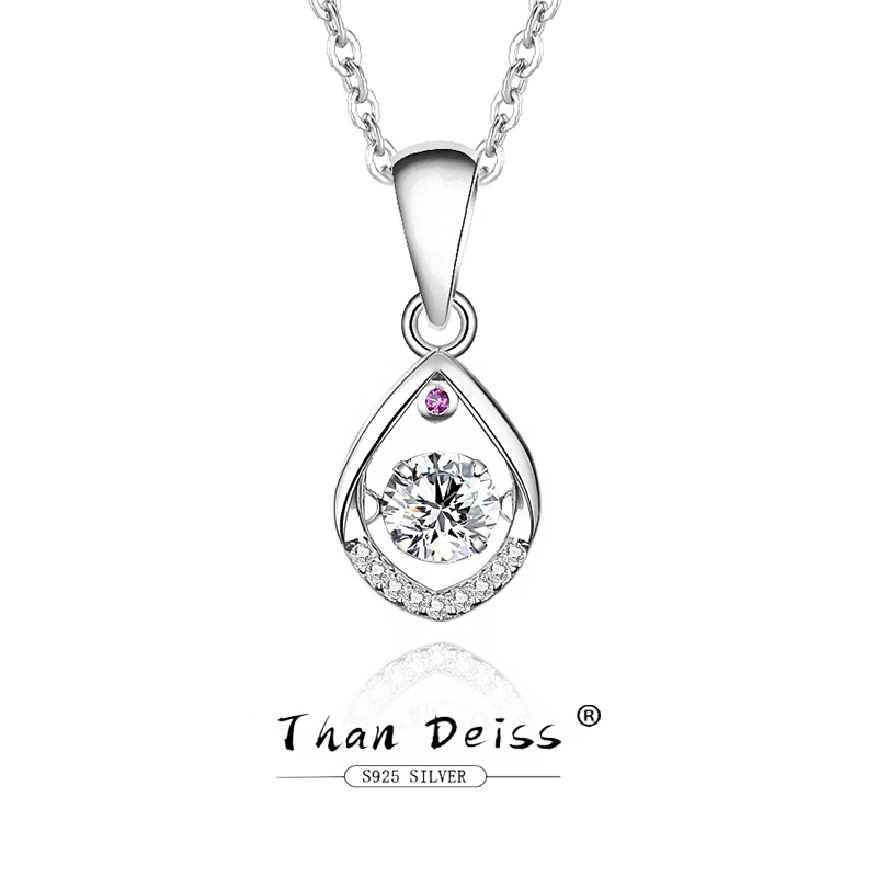 

Beating Heart Necklace Girls Light Luxury Niche Design Sense S925 Sterling Silver Sparkling Moissanite Pendant