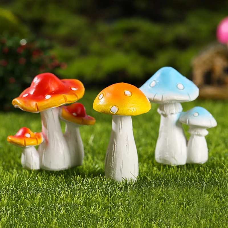 

New Artificial Resin Mushroom Miniatures Fairy Garden Statues Micro Landscape Moss Terrarium Potted Decor Crafts Ornaments