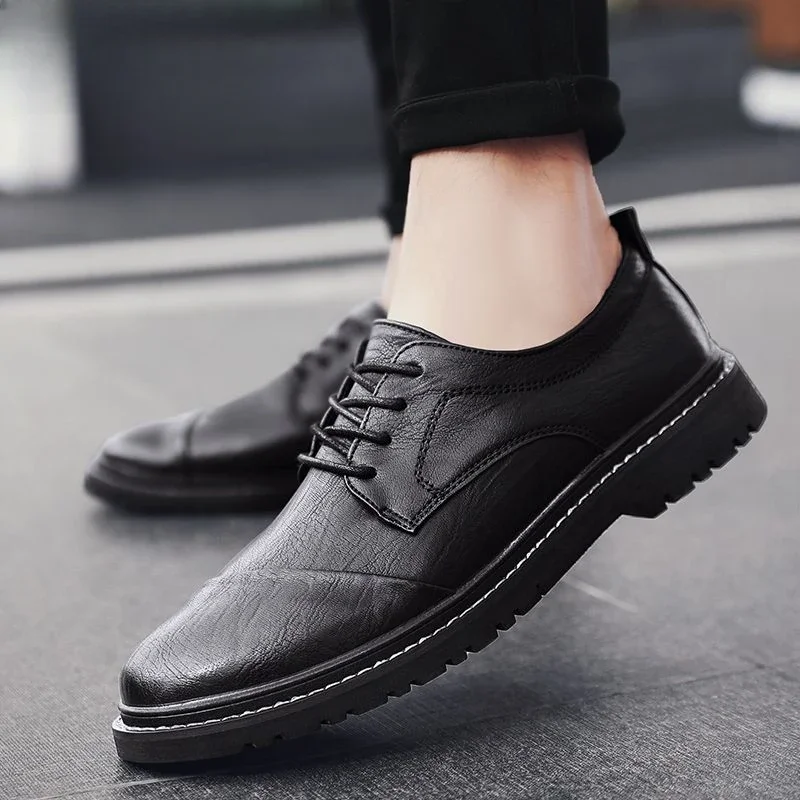 Male Casual Shoe Dress Business Flat Brogue Formal Men's Leather Shoes On Sale New In Social Adults Trend Low Price Elegant