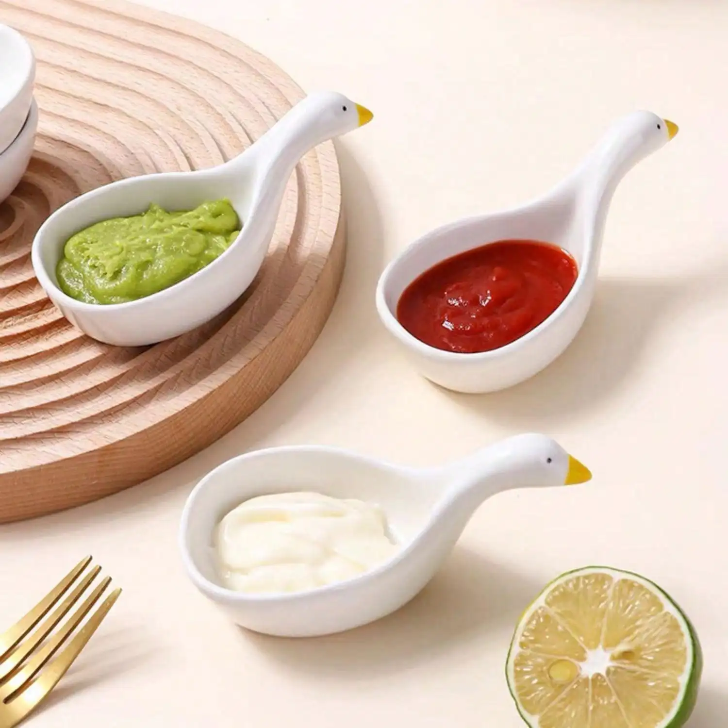 Seasoning Jars 4 pieces 1 set of Swan seasoning dish