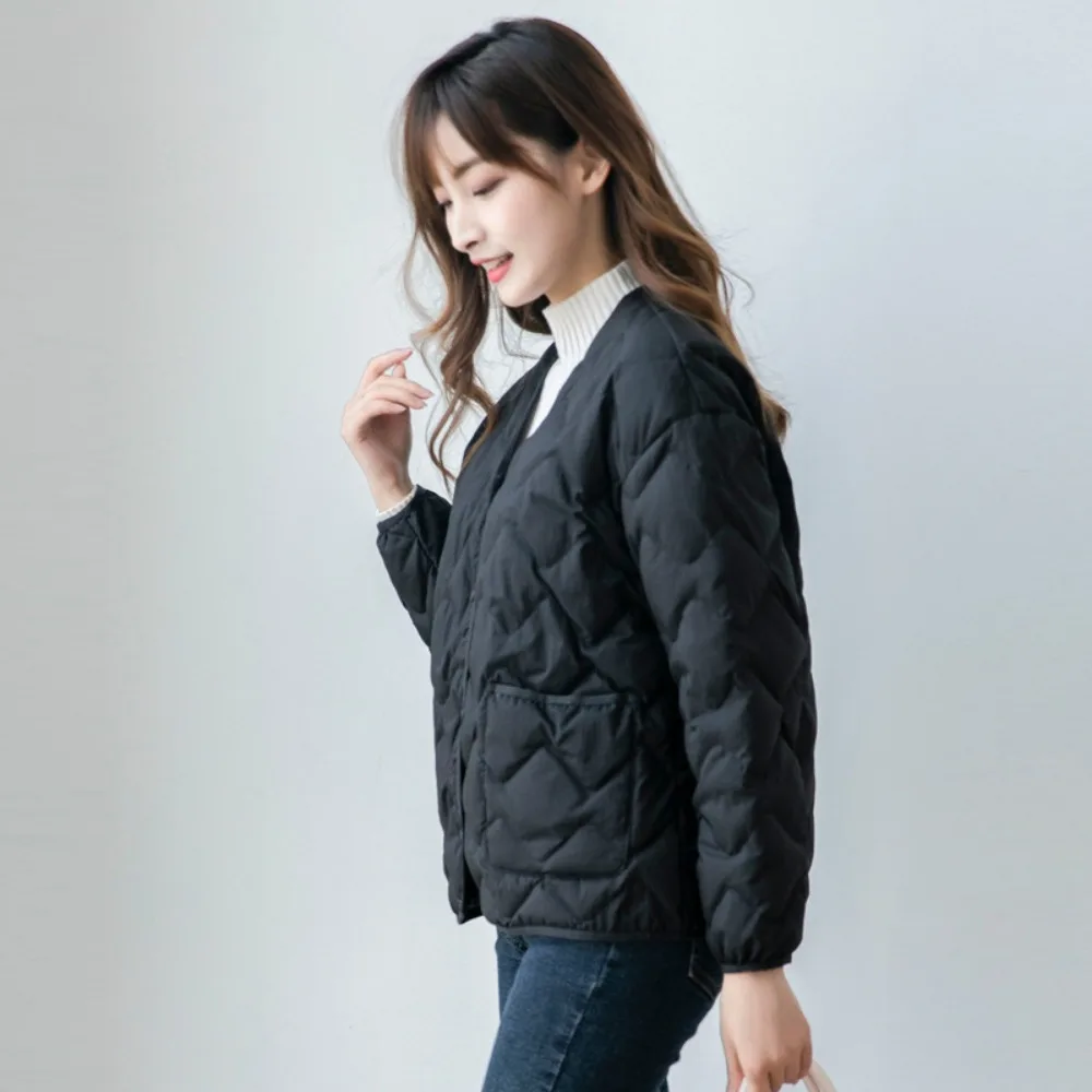 Рисунок 3 - Женский пуховик в клетку со стразами