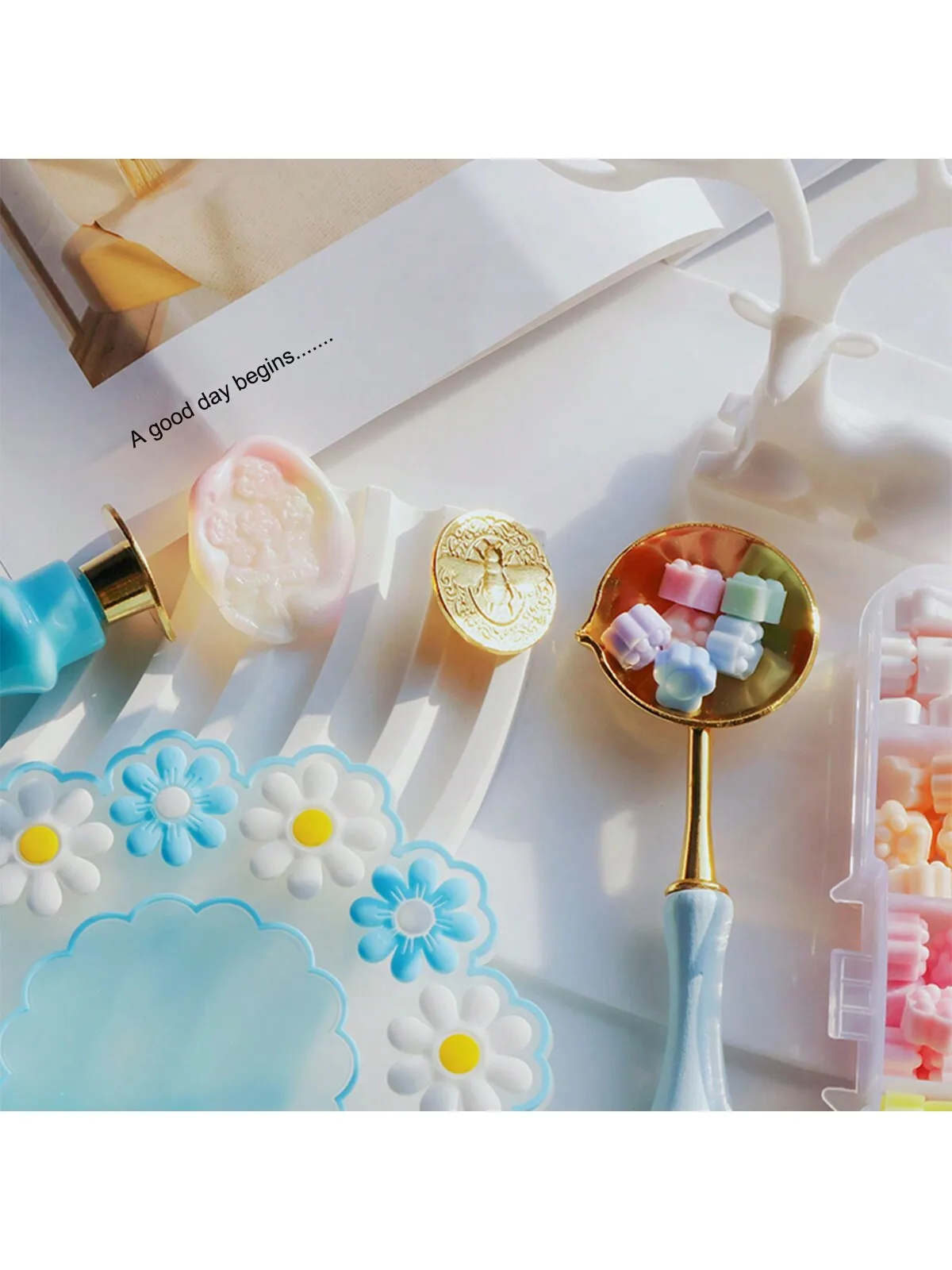 Description Picture 4 of item1 Set Of 18pcs Christmas Themed Wax Seal Stamp Set For Gift Wrapping (candle Color Random)