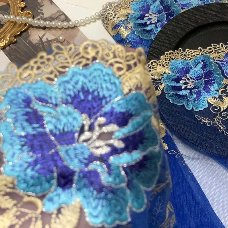 

Тюль с вышивкой, 15 ярдов