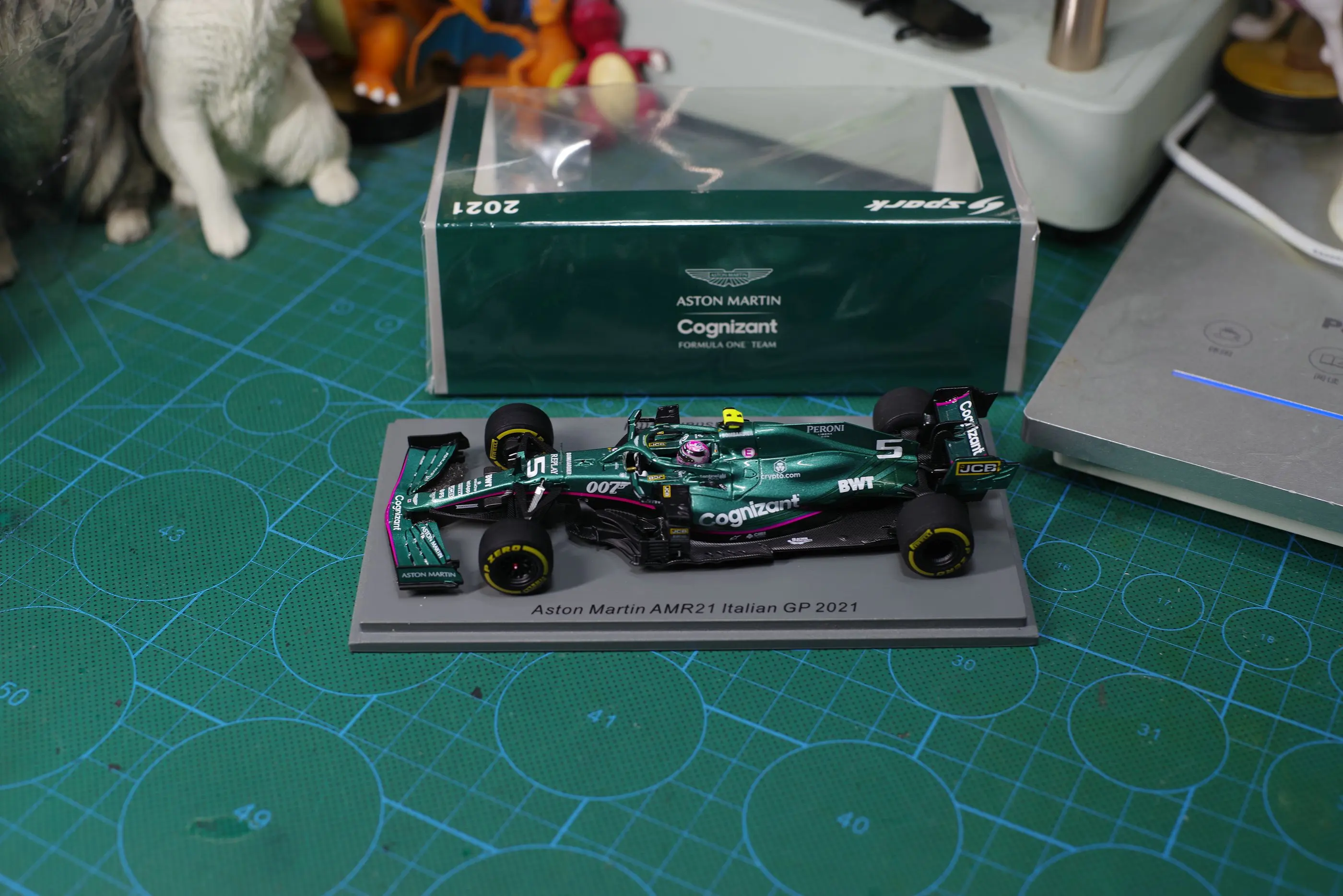 イタリアgpアストンマーティンamr21セバスチャンvettel 007,オリジナル