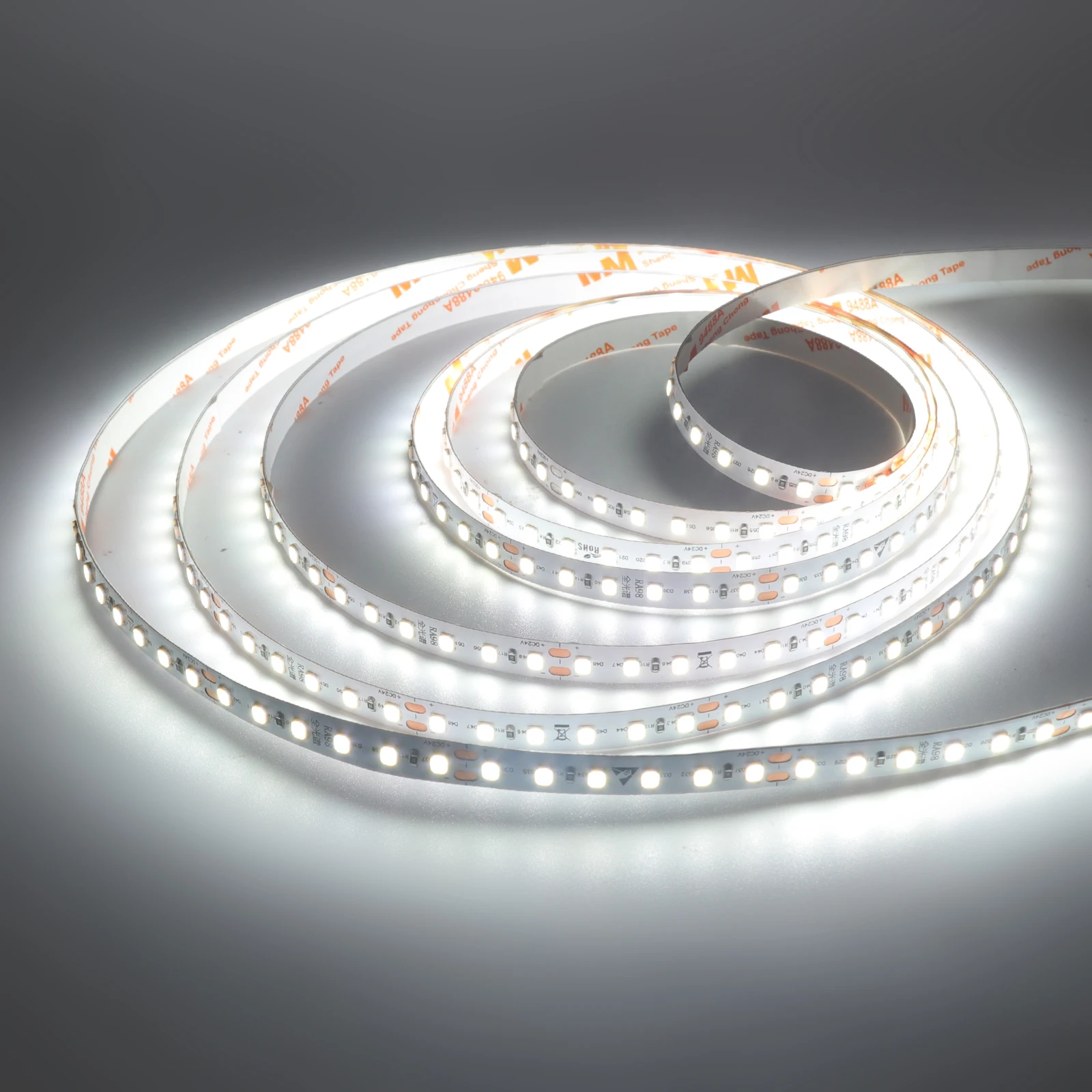 ตัวเลือกสินค้า LED Strip ยืดหยุ่น ตกแต่งบ้าน ปรับแสงได้