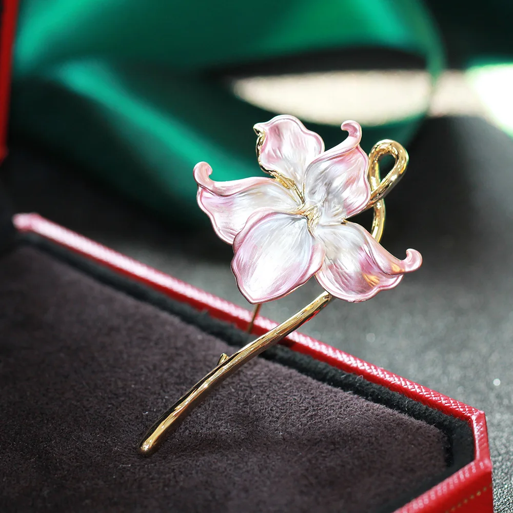 YYSUNNY Luxury Lotus Flower Brooches for Women Coat or Wedding Bouquets  Gold Plated Pearl Brooch Pins Jewelry Christmas Gift - AliExpress