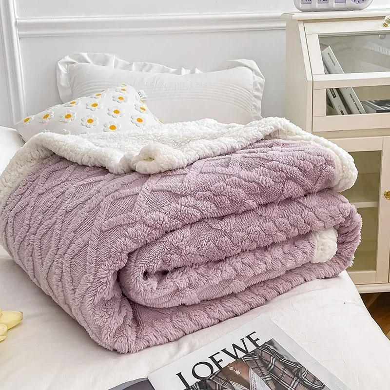 Cozy Winter Plaid Fleece Blanket - Soft, Warm & Plush Throw