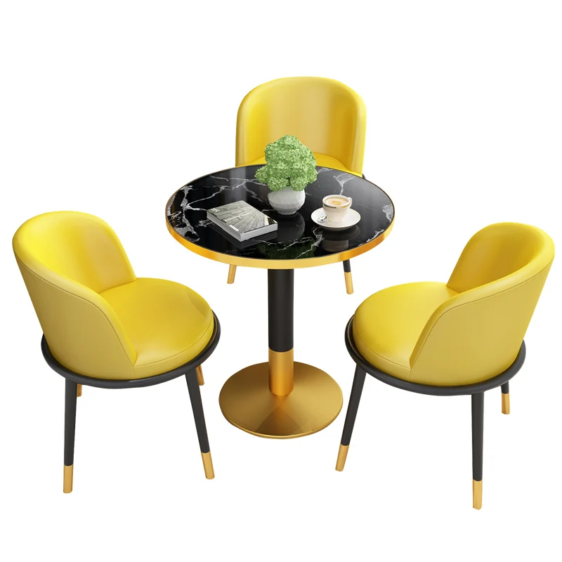 Рисунок 5 - Семейный стол, стулья для гостиной