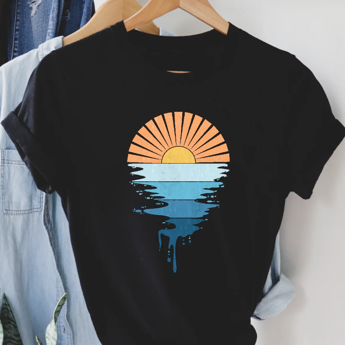 

Fashion 90s Clothing Women's Pattern Women's Fashion Versatile Art Print Summer Women's Fun Print Short Sleeve Basic T-Shirt.
