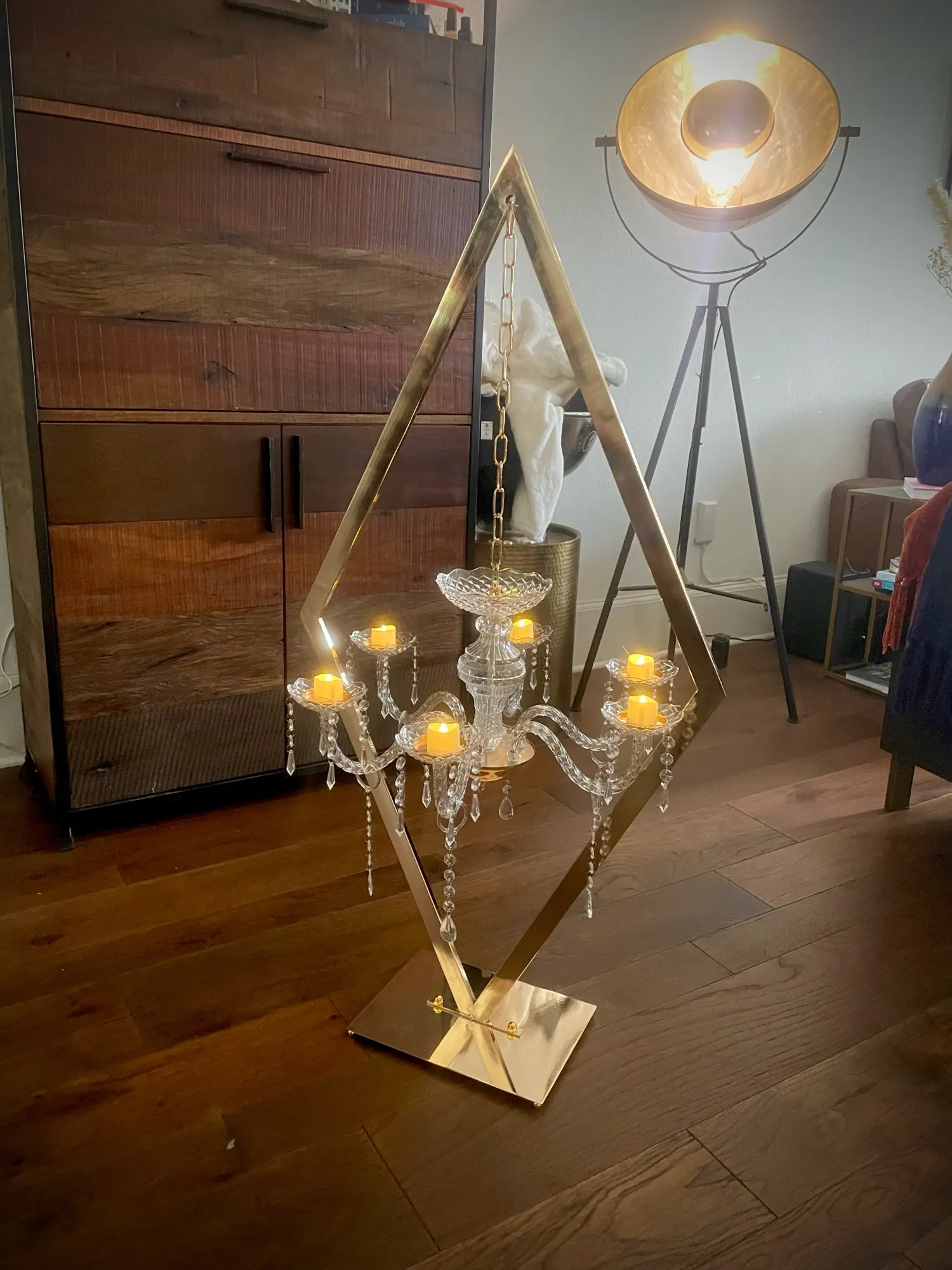 

5sets /10sets Metal Candelabra Acrylic Candle Holders Wedding Table Centerpieces Flower Stands Vases Road Lead Party Decoration