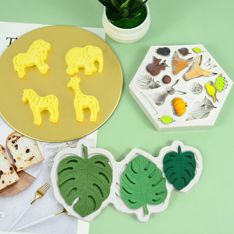 Forest Lion Animal Cookie Mold Turtle Leaves Fondant Biscuit Stamp Mould For Kids Jungle Birthday Hawaii Party Baking Cake Decor cookie cutter baking mold cookie mould cookie printing mold baking decorating tools cookie maker press kit