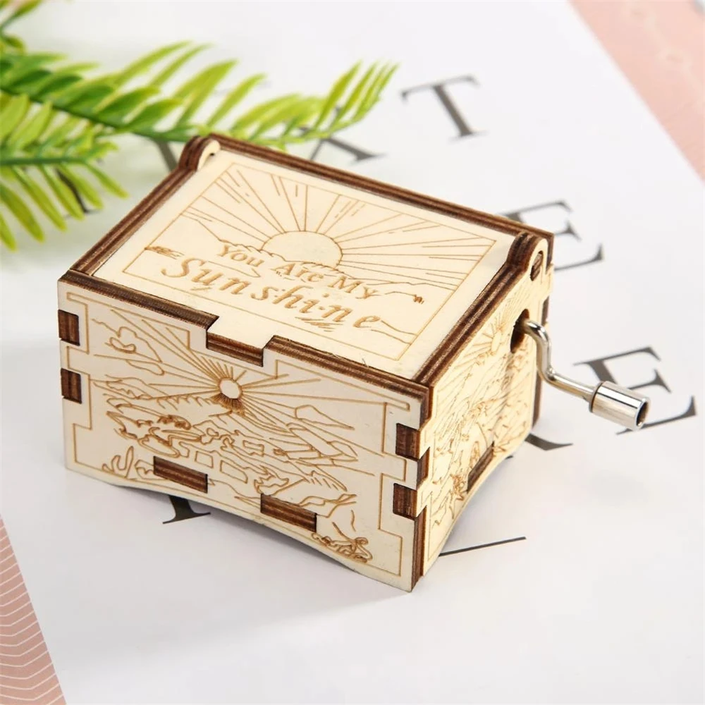 You Are My Sunshine Music Box Engraving Pattern Wooden Hand Cranked Musical Box Birthday Present Mother's Day Gifts for Mom