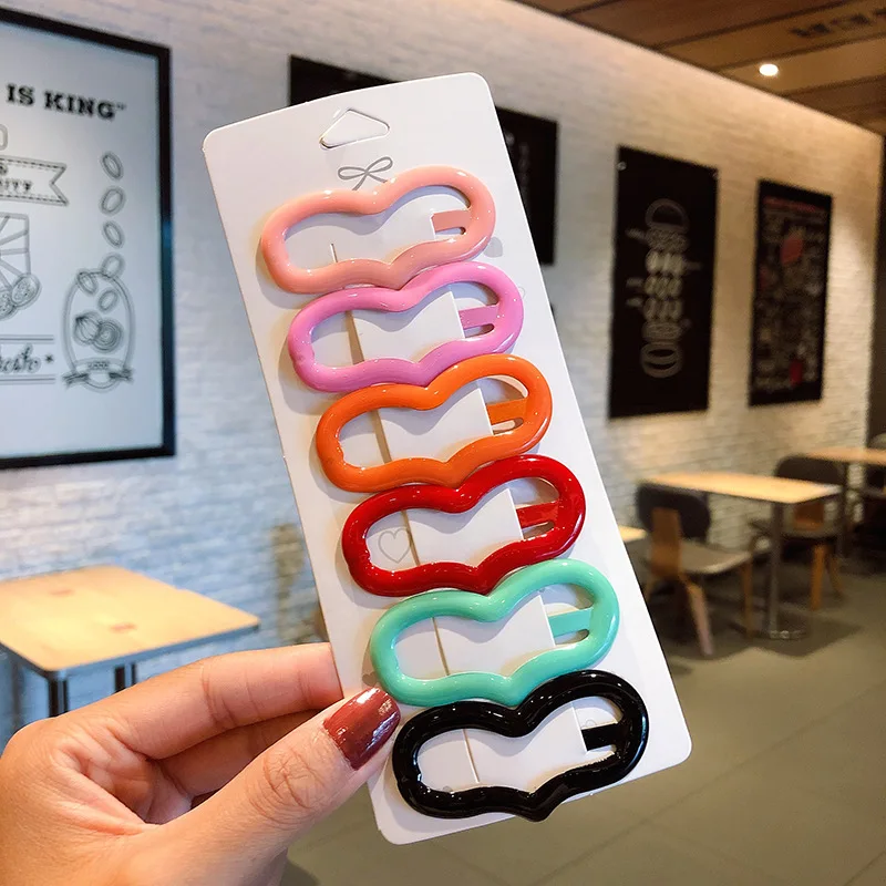 Рисунок 6 - женские заколки для волос