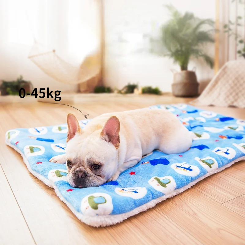 Pet Sleeping Mat Warm Dog Bed Soft Fleece Star Pattern coperta per