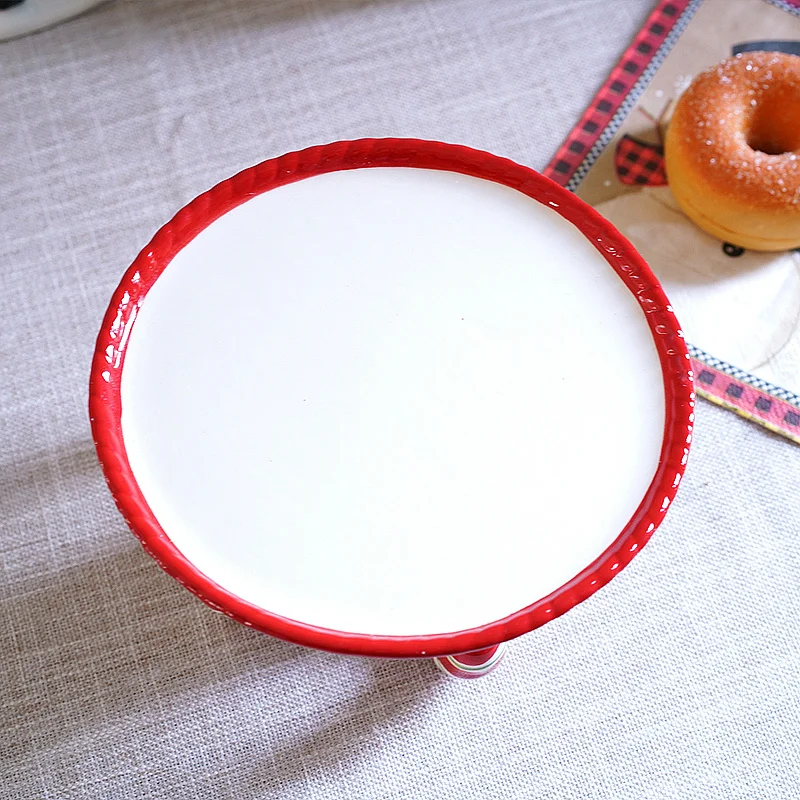 Christmas Cartoon Candy Underglaze Color Painted Ceramic High Foot Inventory Heart Plate Dessert Plate
