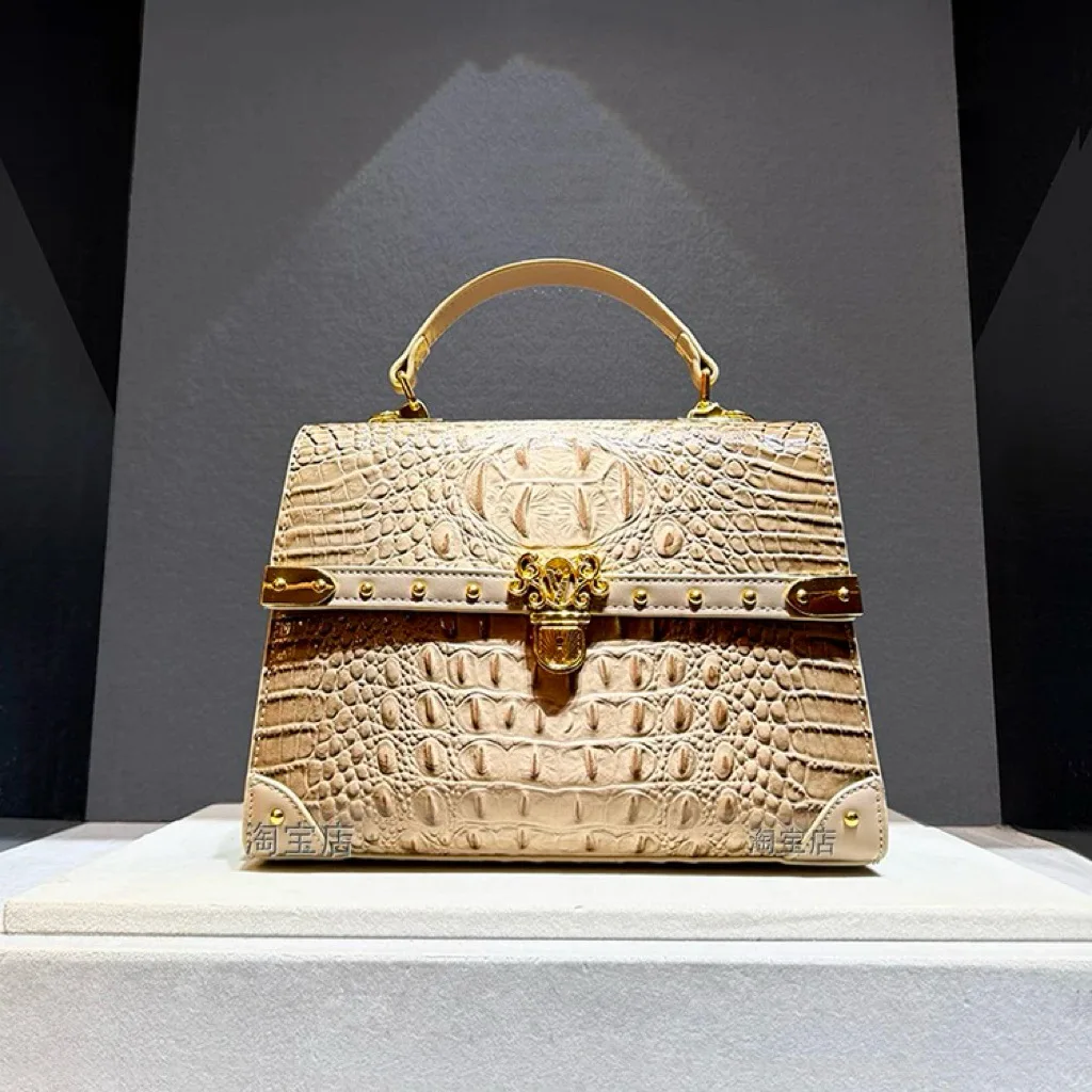 Luxury Designer Brand New Leather Fashion Crocodile Print Handbag Women's Fashion Single Shoulder Crossbody Lock Bag Hot Sale