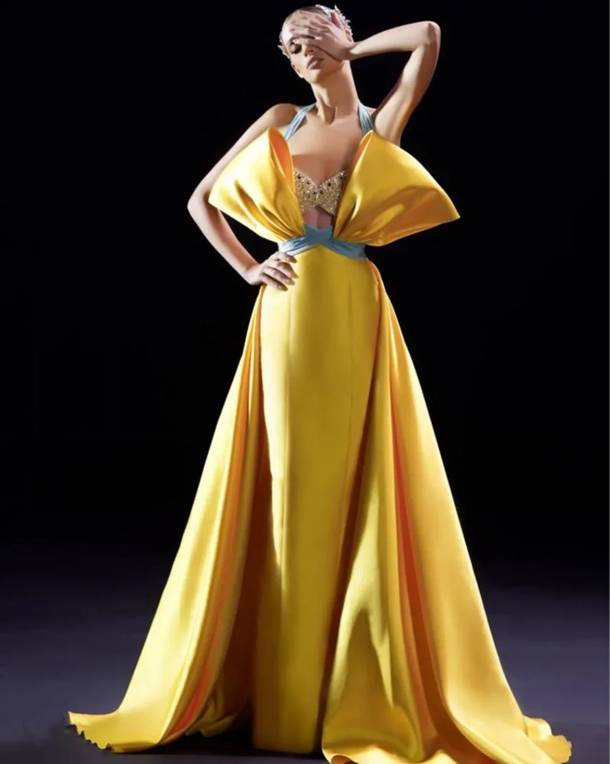 

Koendye Halter Neck Sheath Prom Dresses Beaded Sexy Back Special Occasion Evening Gowns with Overskirts فساتين سهره فاخرة طويلة