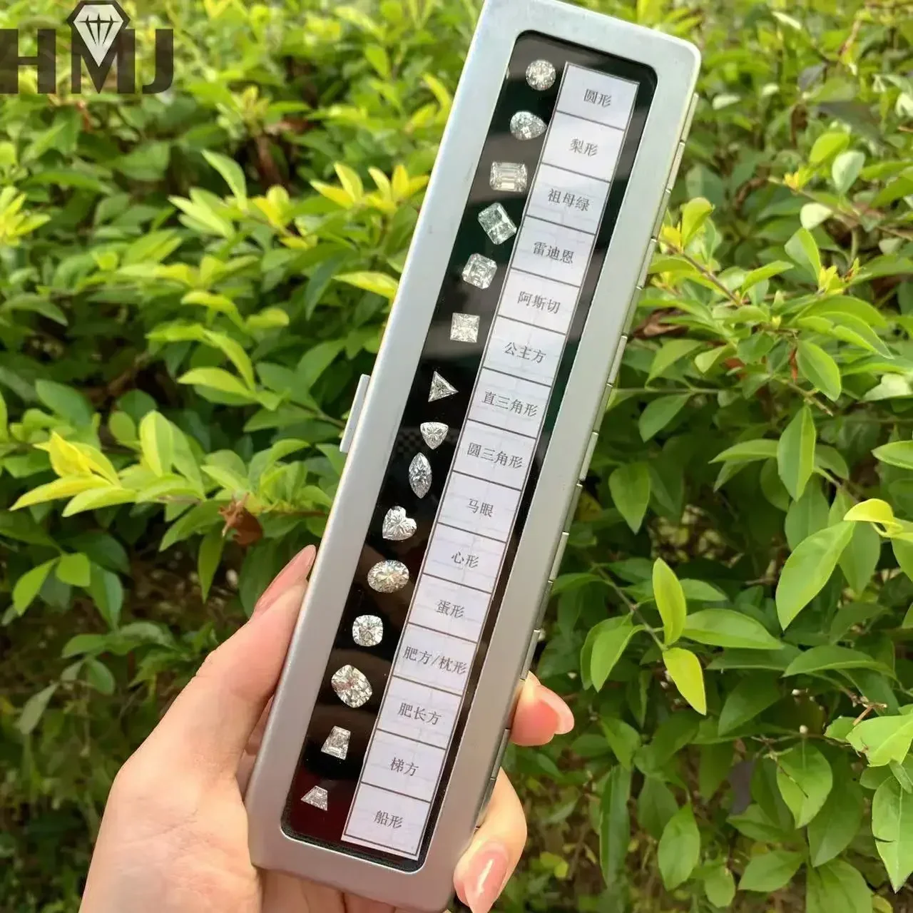 Super White D Color Moissanite Diamond Round / Oval / Pear / Radiant ...