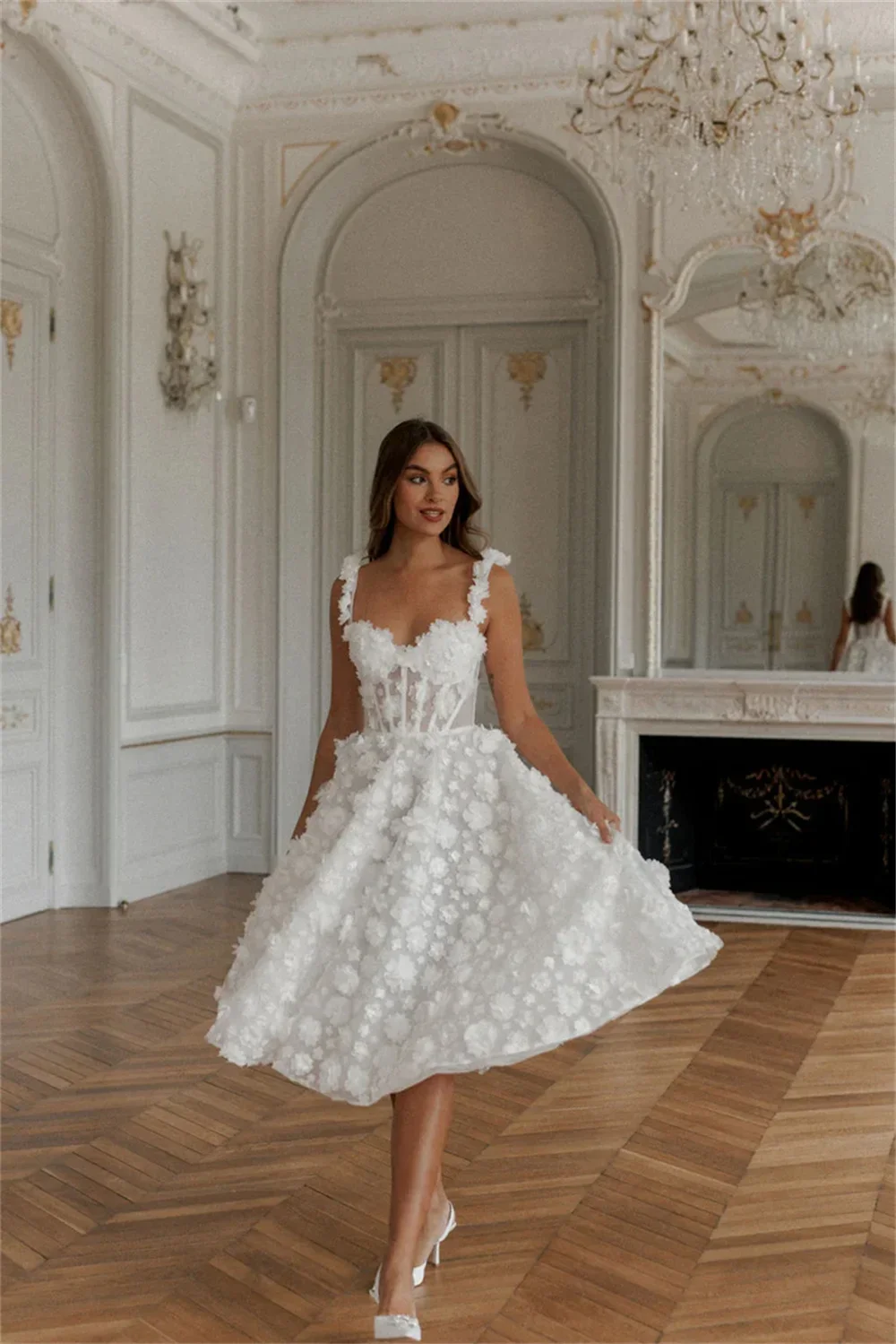 Customized Wedding Dress Lace Flowers Spaghetti Strap A-Line robes de soirée Knee-Length Valentines Day Evening Dresses Gowns