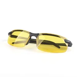Men's Night Vision Anti - Glare Driving Glasses - Yellow Lens PC Frame Sunglasses for Nighttime Outdoor Use (Yellow)