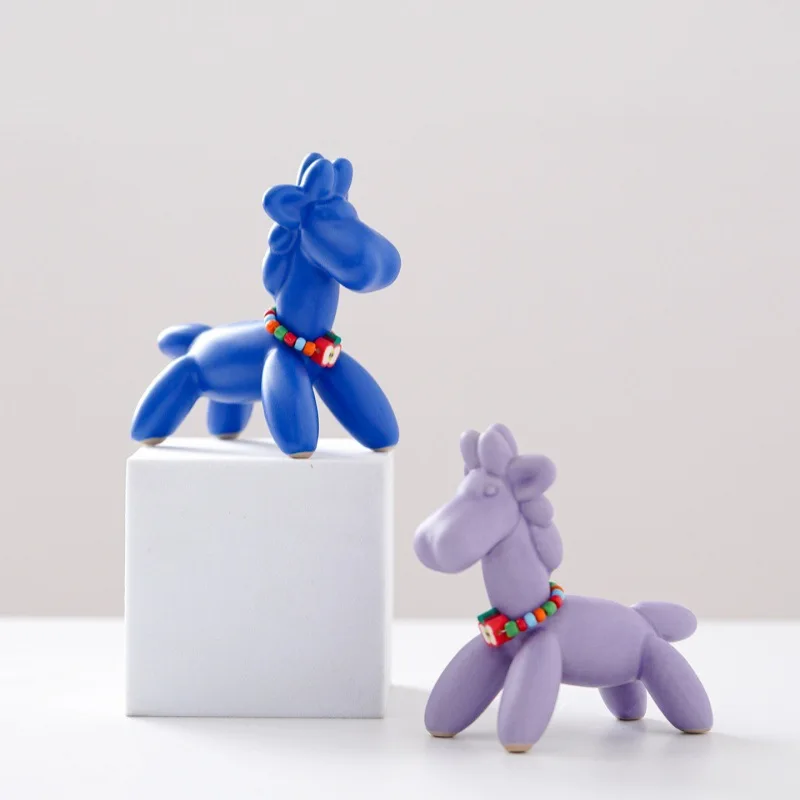 New Ceramic Balloon Horse Statue Cute Pet Tea Companion Ins Style High Aesthetic Lovely Childrens Day Gift Home Desk Ornament